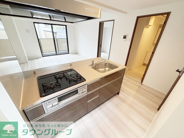 スパシエ幡ヶ谷の物件内観写真